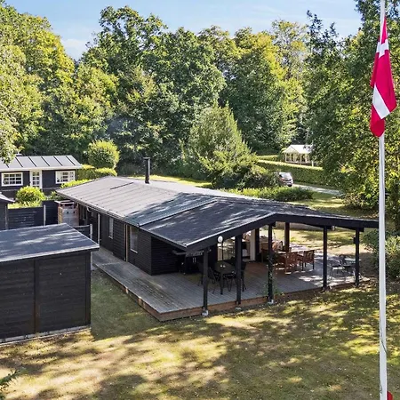 Modernised Near Woods And Ferienhaus